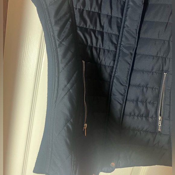 Entro Puffer Quilted Navy Zip Up Vest Sz S Preppy Fall Layering Old Money Padded - Picture 2 of 6